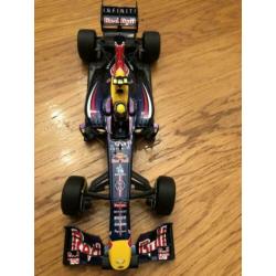 Red Bull Racing rb9 2013 1/18