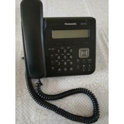 Te koop: een Panasonic KX-UT123 VoIP toestel.