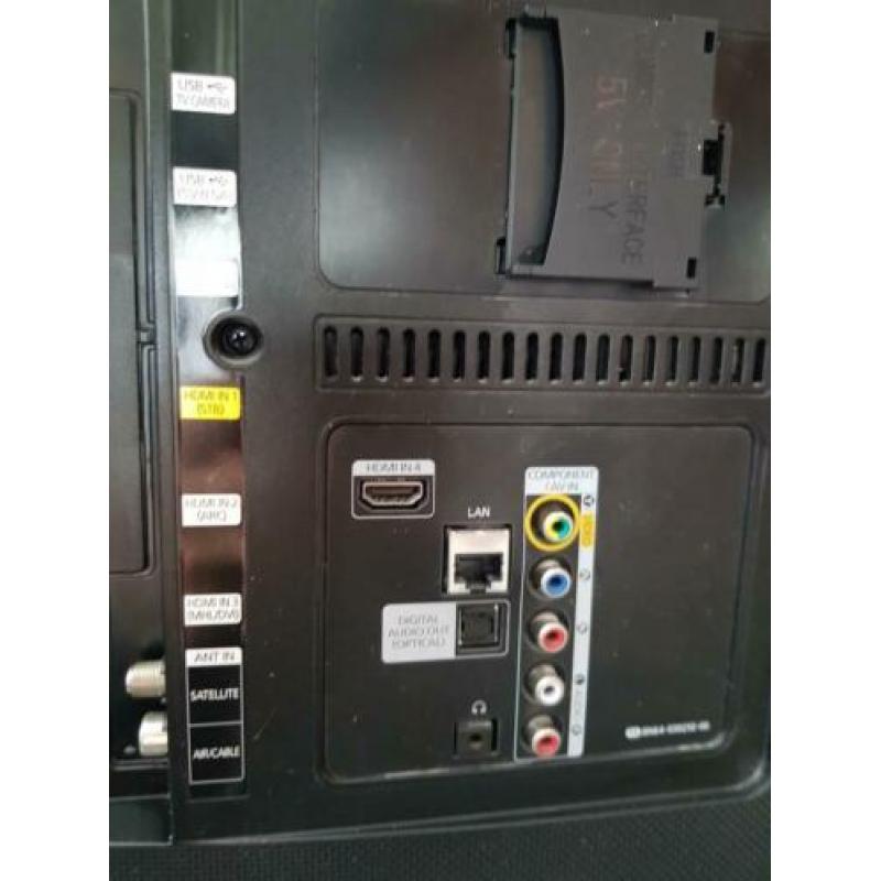 Samsung UE48J6350SU Goed als nieuw