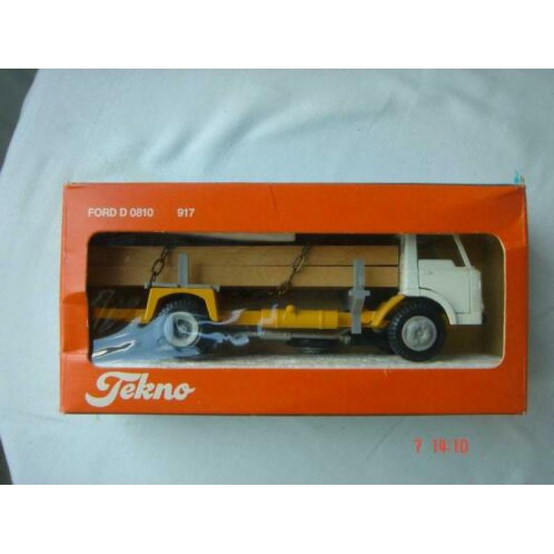 Tekno Ford D0810 hout transport 1974
