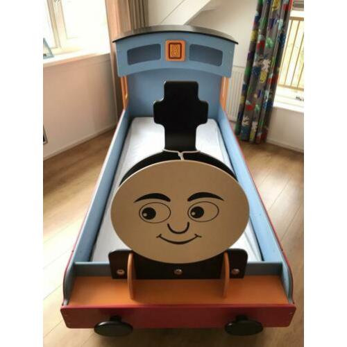 Thomas de trein kinderbed zeer netjes
