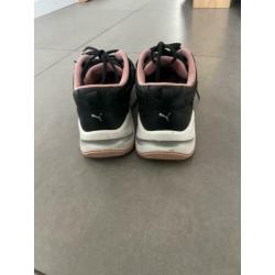 Adidas licht roze/zwart/ wit sneakers maat 41