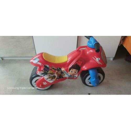 Paw patrol loop fiets motor