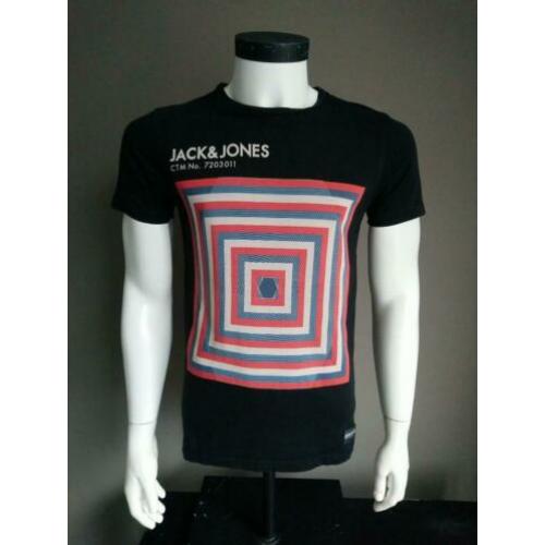 Jack and Jones shirt. Zwart met opdruk. Maat M.