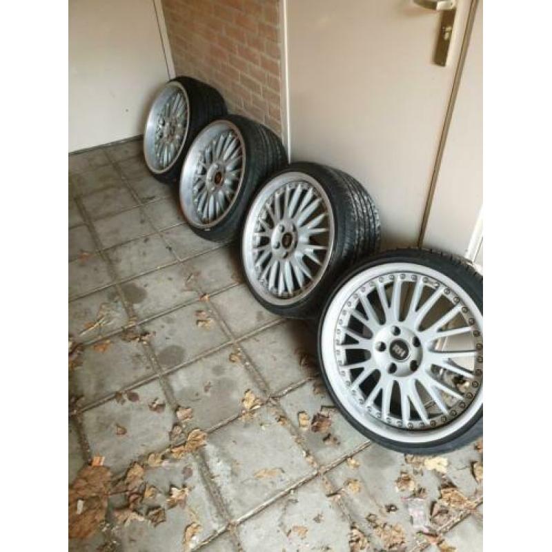 RH Crossline velgen 2-delig 18 inch