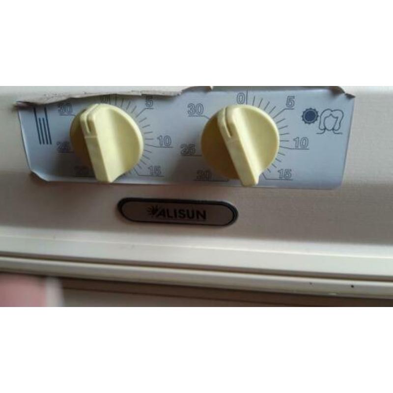 GRATIS Alisun zonnebank incl gez bruiner & ventilator