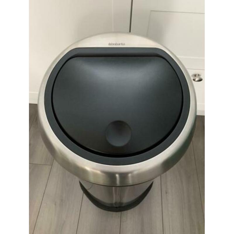 Brabantia touch bin - mat rvs staal 50L