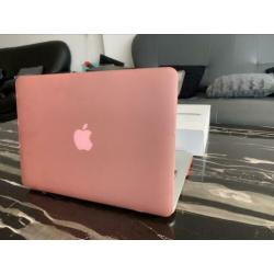 MacBook Pro 13 retina mid 2014 i5 16gb 256gb ssd compleet