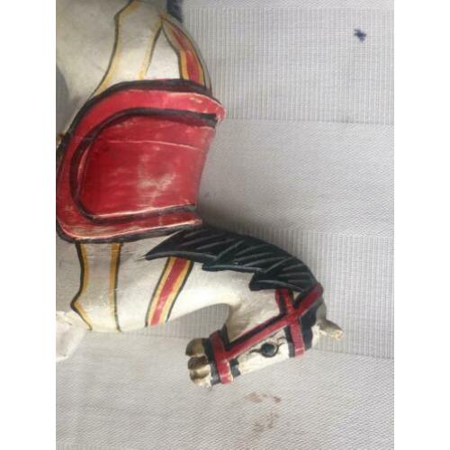 Antieke speelgoed houten paard. Afmeting: 17x15cm.