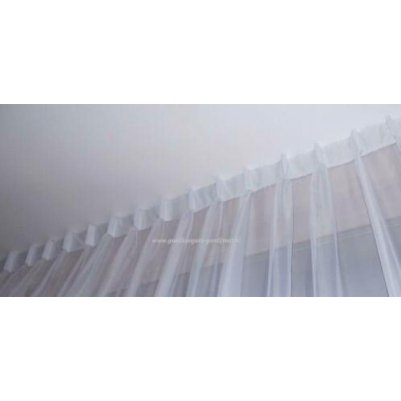 Vitrages met haakjes 2 x 185 cm breed