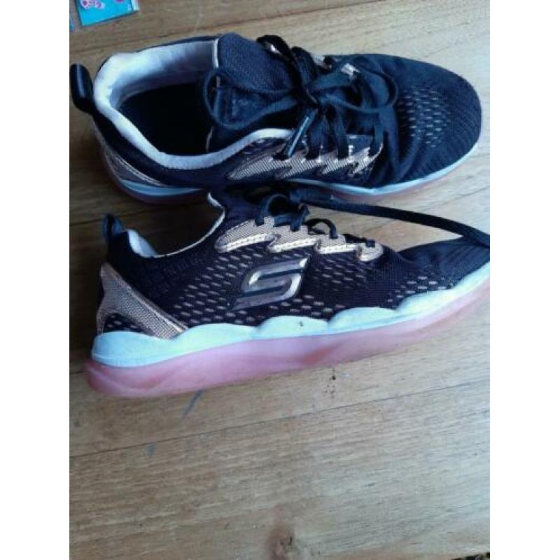 sketchers