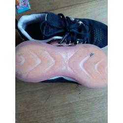 sketchers