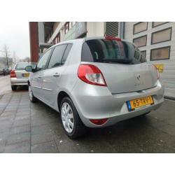 Renault Clio 1.2 Authentique 5drs Airco ElecRam CrusCtrl bj