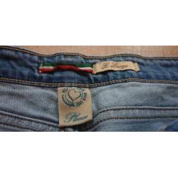 Stoere jeans van PLEASE.