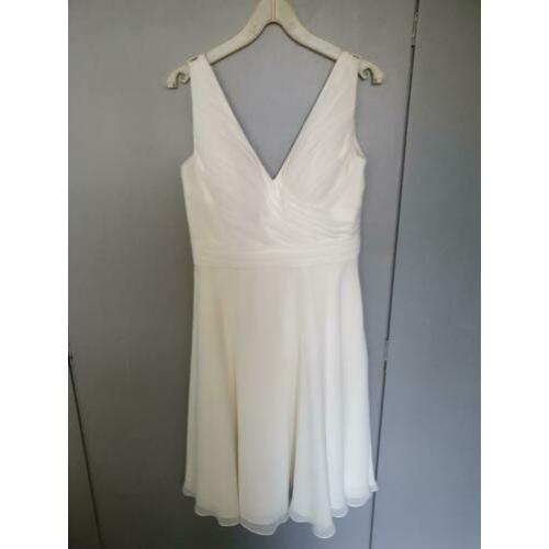 Te koop: Trouwjurk kort.