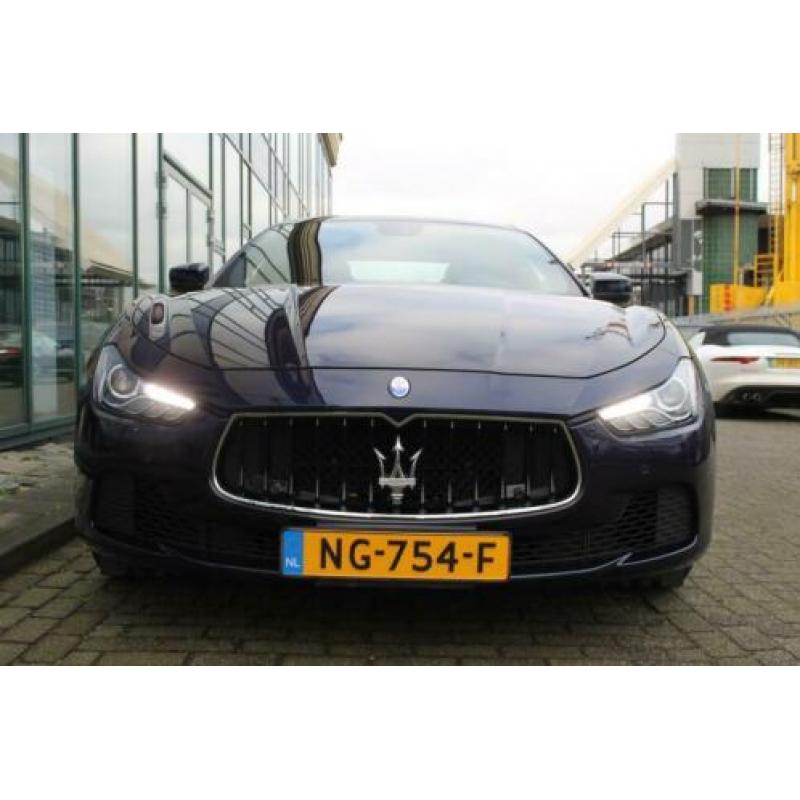 Maserati Ghibli 3.0 V6 D 275 pk slechts 23.000 km!