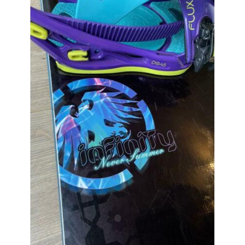 Snowboard + bindingen Never Summer Infinity 151