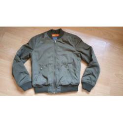 Bershka premium outerwear bomberjack Maat m