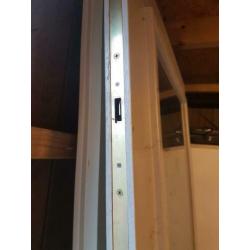 Buitendeur met groot dubbelglas raam