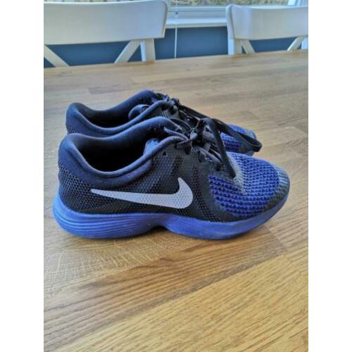 nike revolution 4 maat 35,5