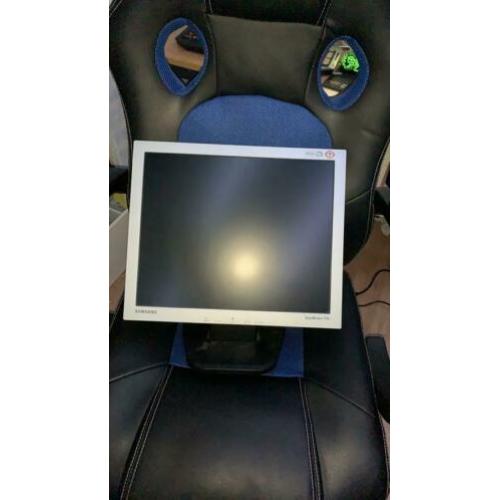Monitor Samsung 20 Inch