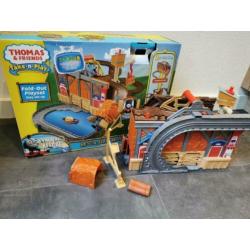 Thomas & Friends Resque from Misty's Island met doos