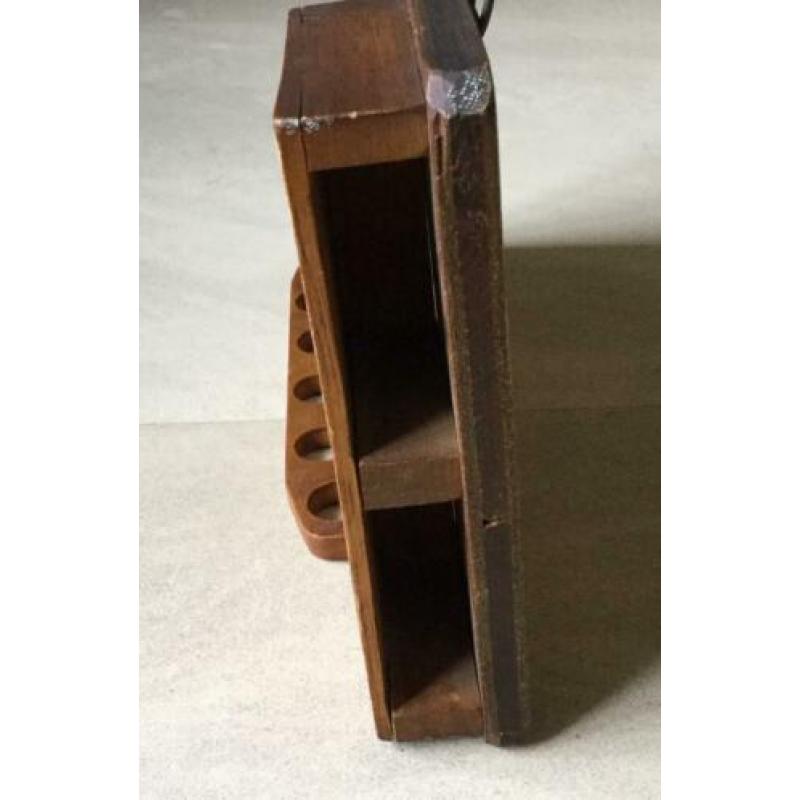 Vintage pijpenrekje met 2 mooie pijpen in prima staat