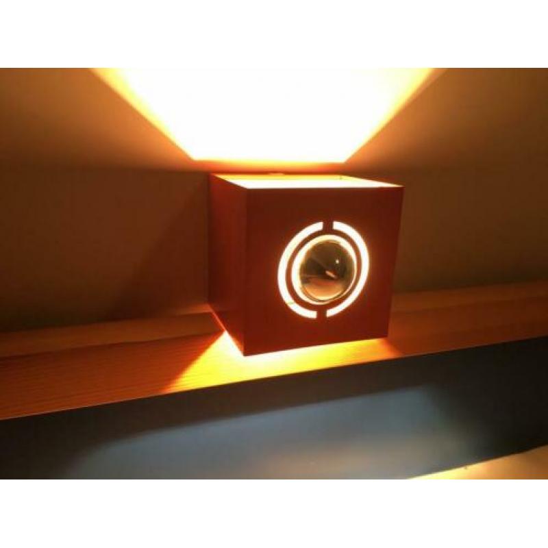 Heel mooi vintage wandlampje
