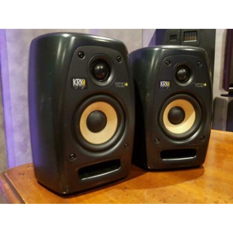KRK VXT4 VXT 4 studio monitor speaker rokit 5