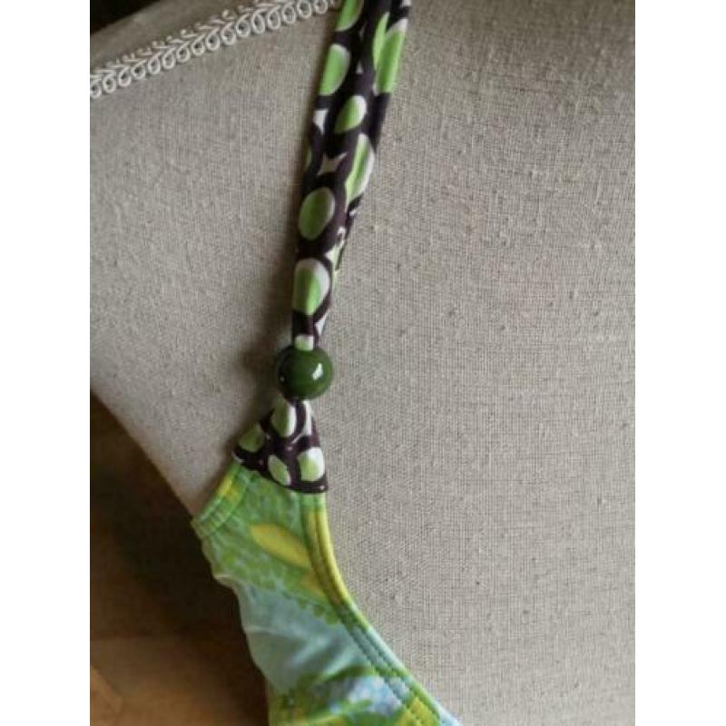 Cyell super mooie bikini met kralen cup B en mt M ZGAN