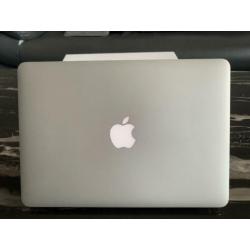 MacBook Pro 13 retina mid 2014 i5 16gb 256gb ssd compleet