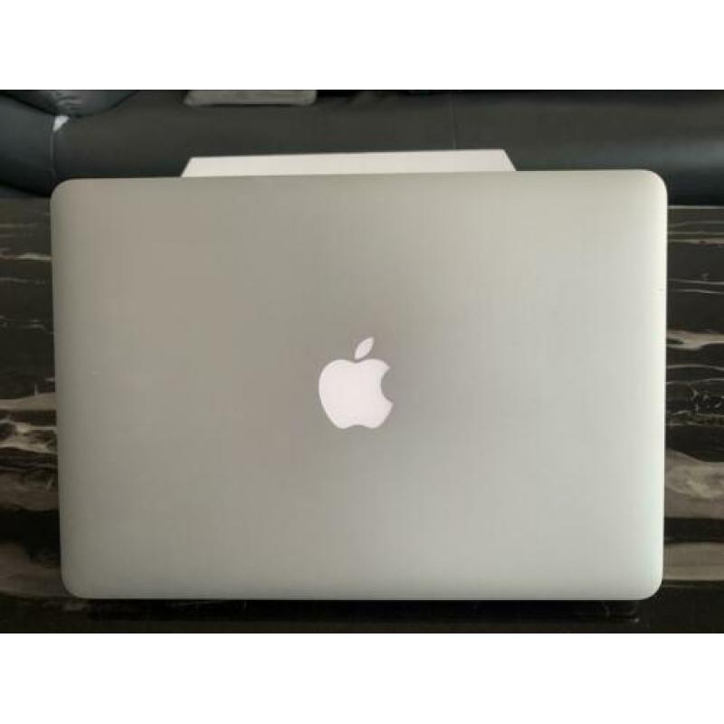 MacBook Pro 13 retina mid 2014 i5 16gb 256gb ssd compleet