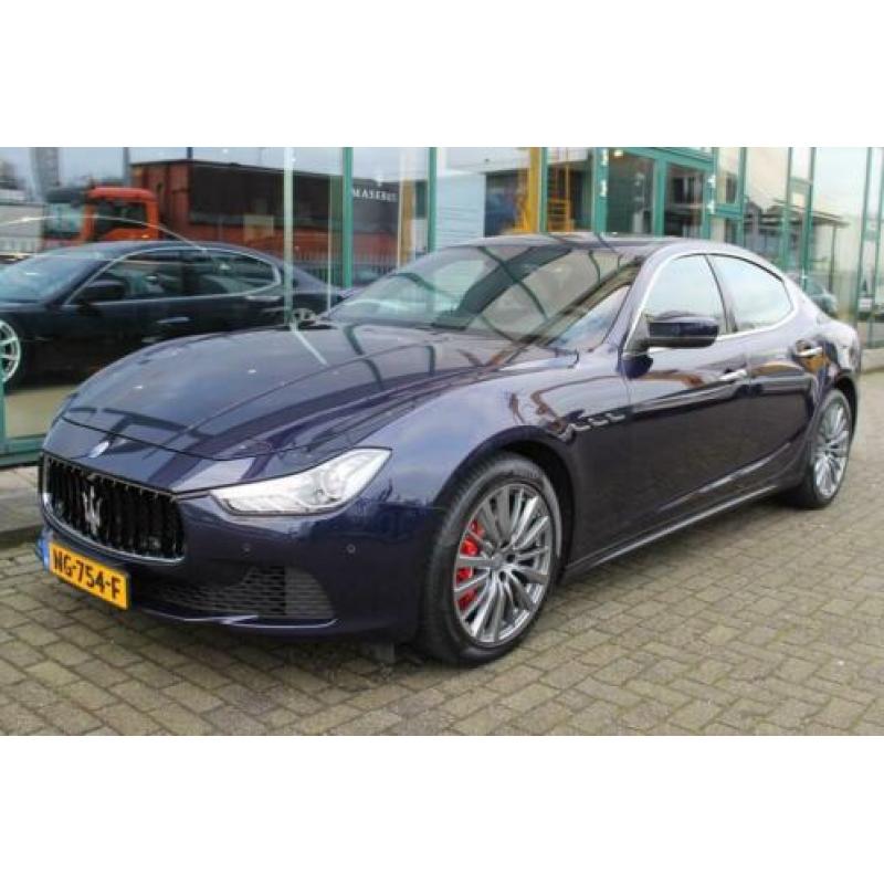 Maserati Ghibli 3.0 V6 D 275 pk slechts 23.000 km!