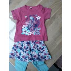 Paar stuks kleding meisje maat 74/80