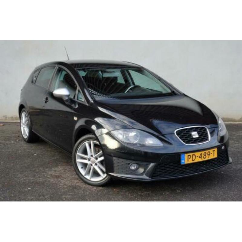 Seat Leon 2.0 TDI FR | NAVI | Bi-Xenon | Multi-media | Winte