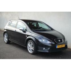 Seat Leon 2.0 TDI FR | NAVI | Bi-Xenon | Multi-media | Winte