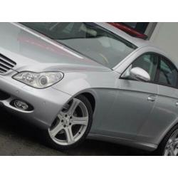 Mercedes-Benz CLS-klasse 350 272 + PK AUTOMAAT (bj2005)