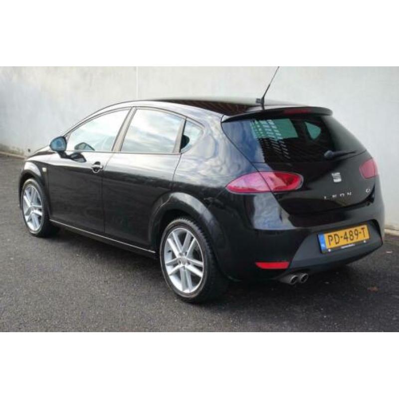 Seat Leon 2.0 TDI FR | NAVI | Bi-Xenon | Multi-media | Winte