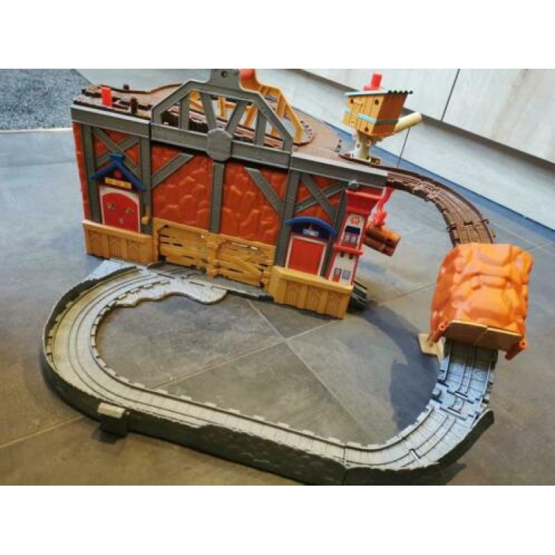Thomas & Friends Resque from Misty's Island met doos