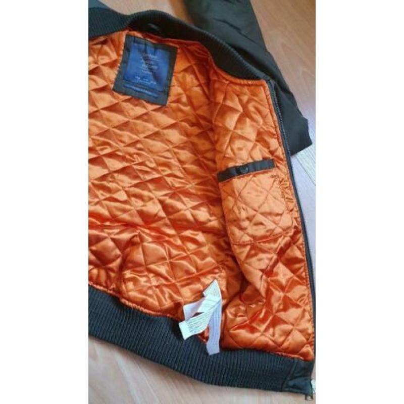 Bershka premium outerwear bomberjack Maat m