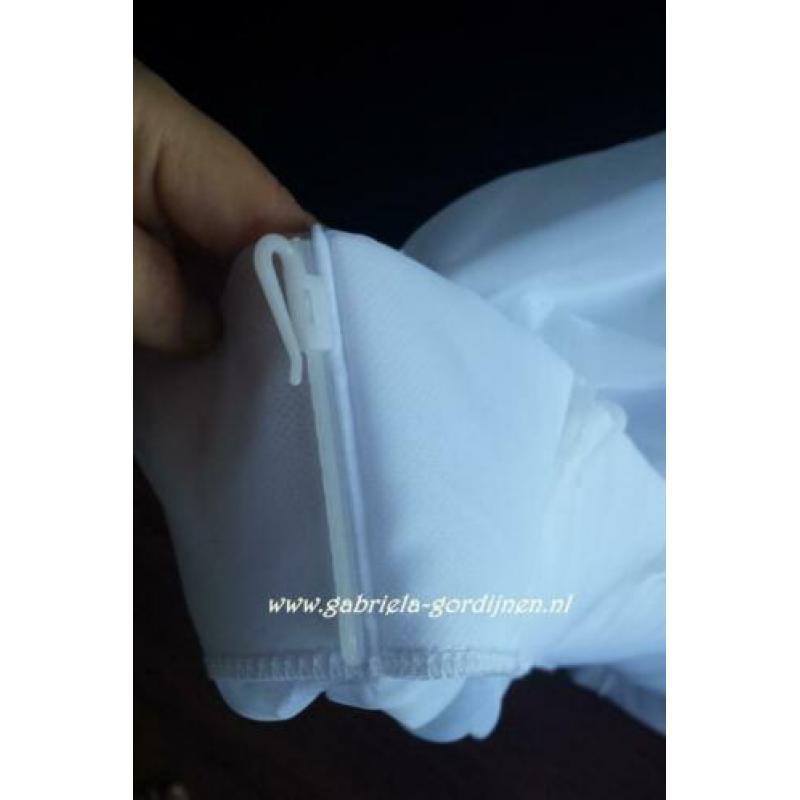Vitrages met haakjes 2 x 185 cm breed
