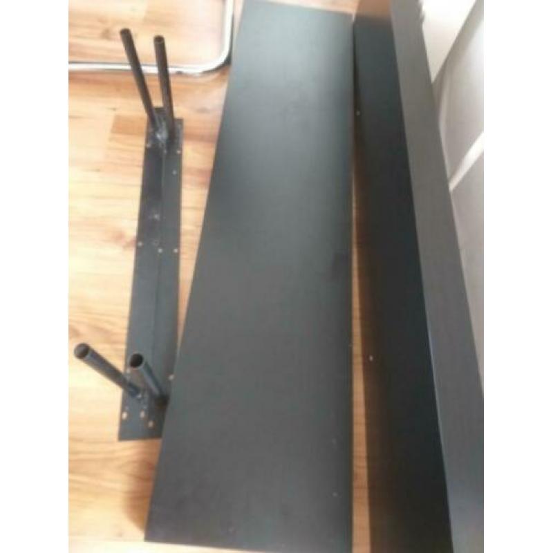 2 Ikea wand plank zwart