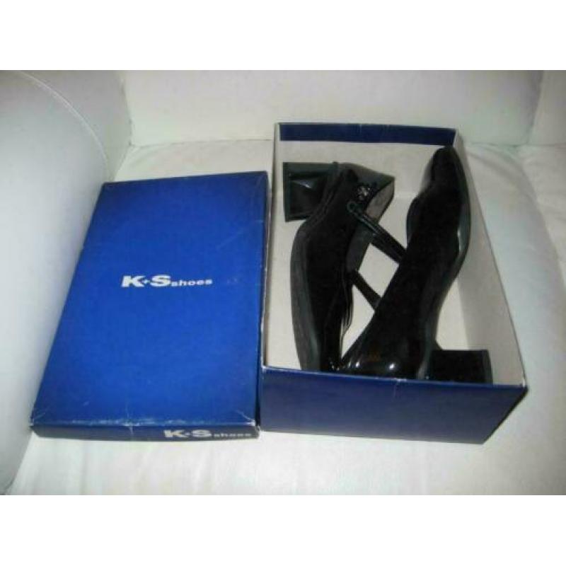 Nieuwe KS Shoes in Zwartlak 385