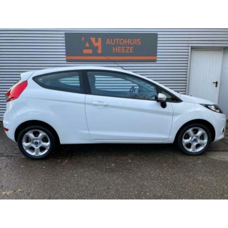 Ford Fiesta 1.25 Limited *AIRCO*APK*LM. VELGEN*MULTIF. STUUR