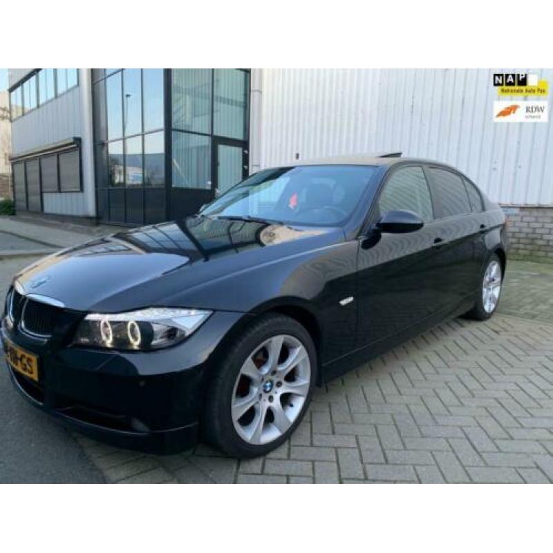 BMW 3-serie 320i