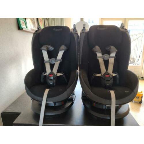 Twee Maxi Cosi Tobi
