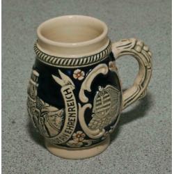 Bierpul uit Heidelberg. Inhoud ca 200ml.Ongeveer 60 jaar oud