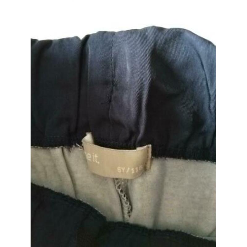Name it set blauwe broek en wit shirt stip maat 116/122/128