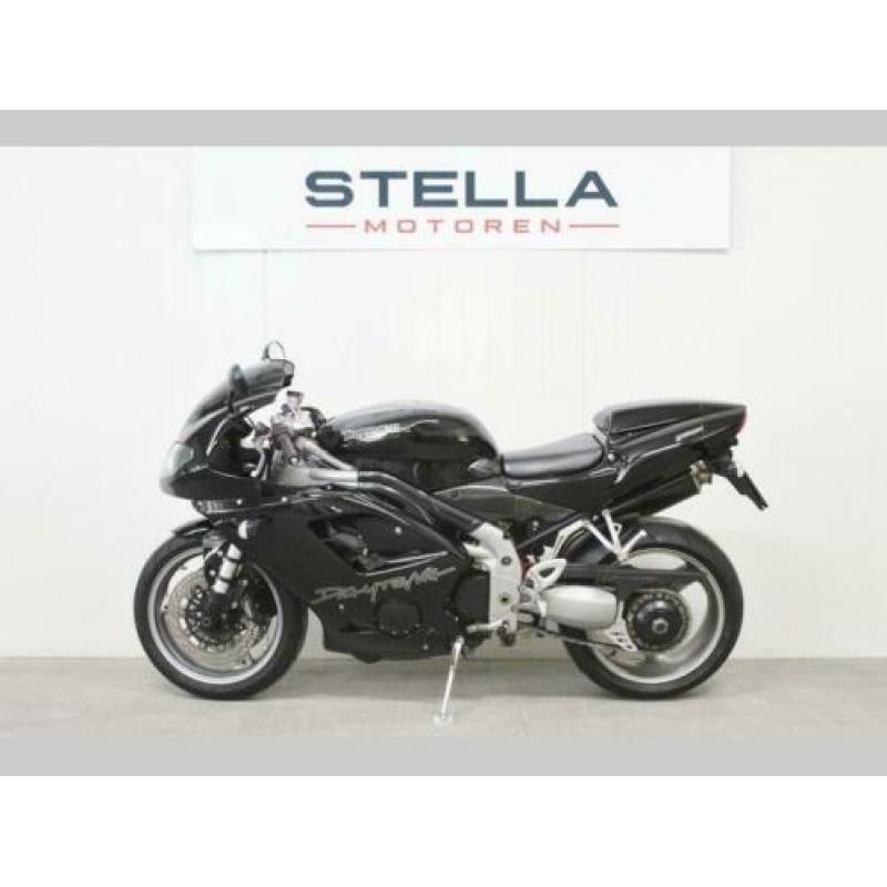 TRIUMPH DAYTONA 955I carbon extra's! (bj 2004) 955 i