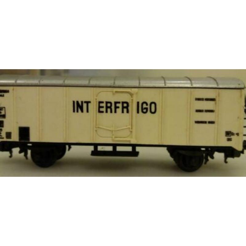4x Modelspoor wagon H0